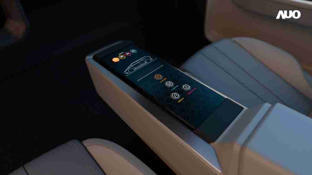 人生就是博以人性化设计打造多变形态中控显示(Morphing Center Control)，，，不使用时仅平面显示信息，，，，进行操作时，，显示器则会动态隆起，，转变成3D实体按钮，，，并有触觉回馈，，，展示人机互动新体验